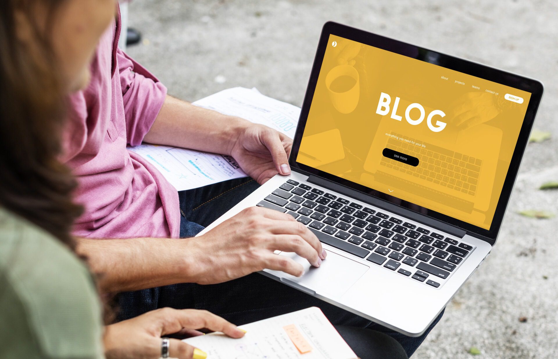 Unleashing the Power of Guest Blogging: A Natural Link-Building Strategy